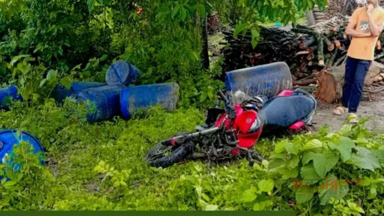 দিনাজপুর পিকআপ-মোটরসাইকেল মু,খো,মুখি সং,ঘ,র্ষে একজন নি,হত