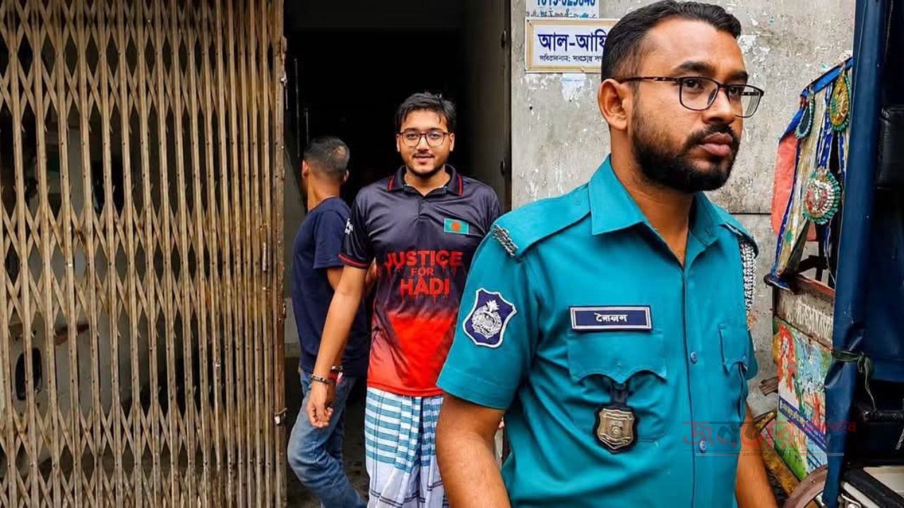 গাজীপুরে প্রধানমন্ত্রীর বিরুদ্ধে কটূক্তির অভিযোগে যুবক গ্রেপ্তার