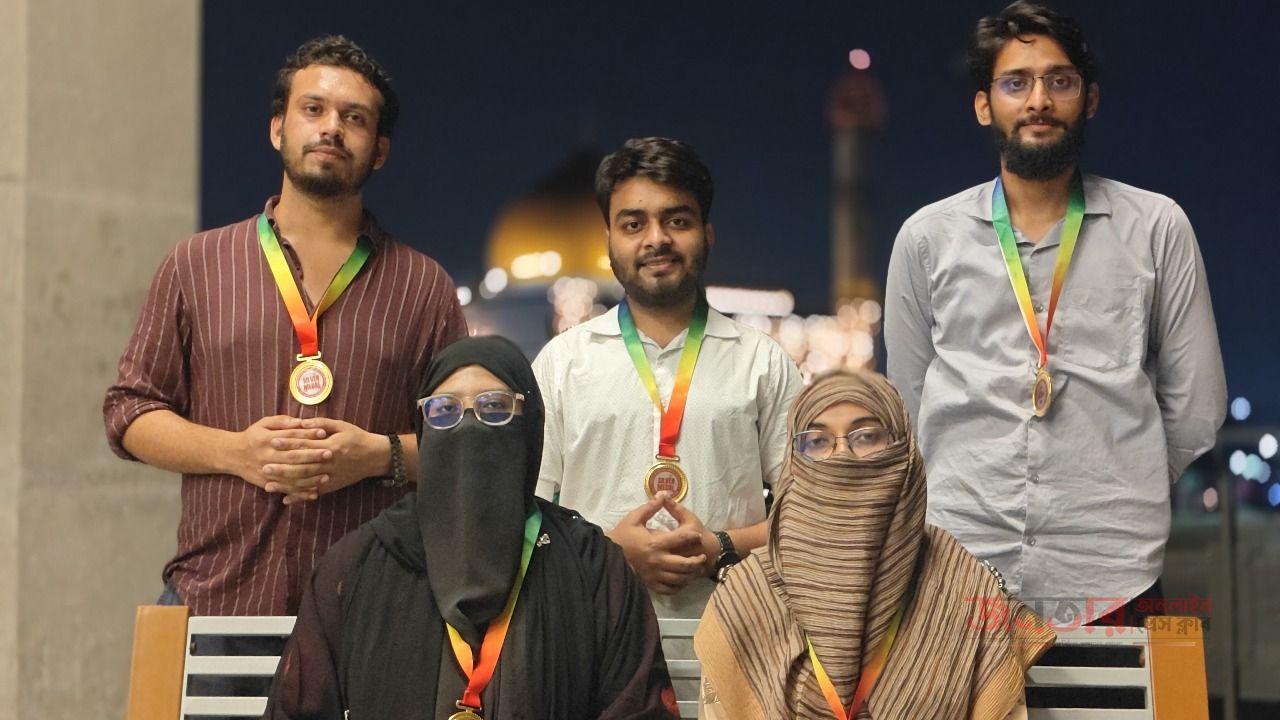 গ্লোবাল রোবোটিক্স অলিম্পিয়াডের চূড়ান্ত পর্বে বরেন্দ্র বিশ্ববিদ্যালয়ের &lsquo;Team Algonox&rsquo;