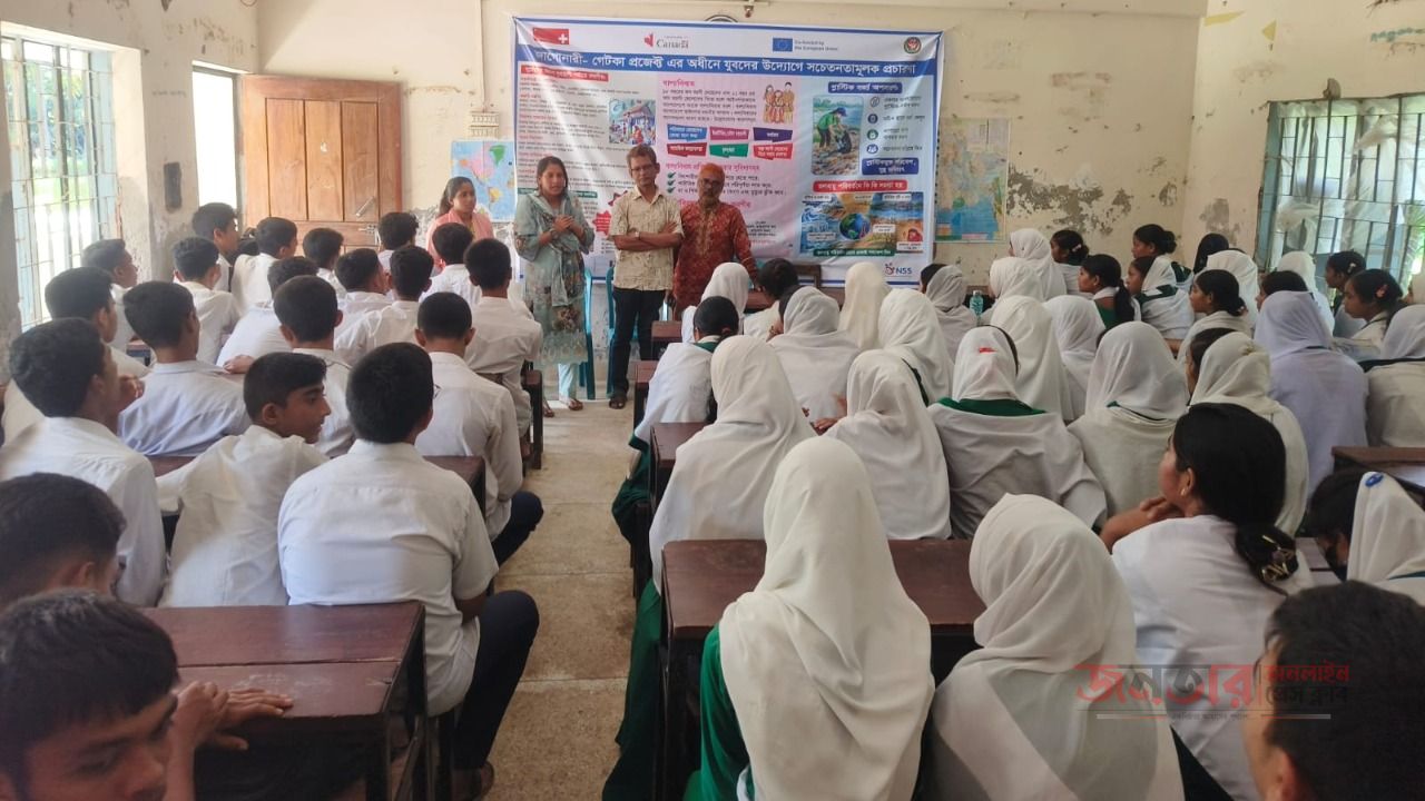 পাথরঘাটায় যুবদের উদ্যোগে ব্যতিক্রমী প্রচারণা 