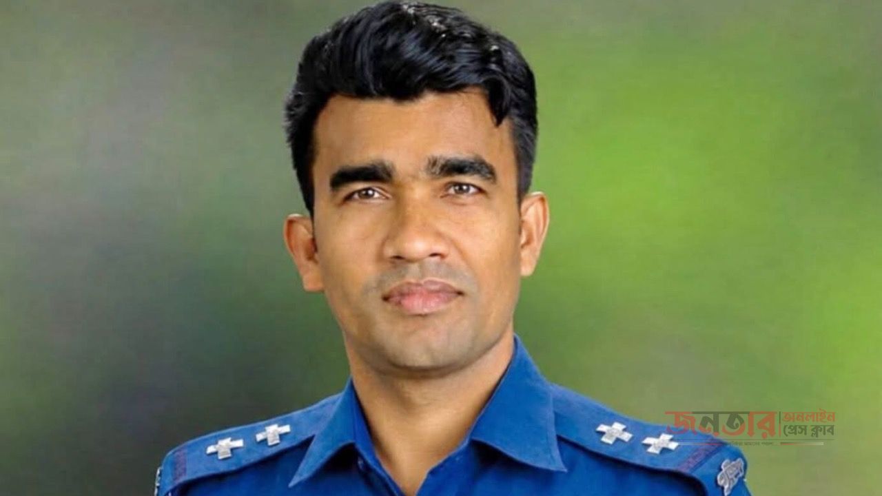 সাহসিকতা ও অপরাধ দমনে অসামান্য অবদান: বিপিএম পদক পাচ্ছেন মুন্সীগঞ্জের ডিবি এসআই আবুল কালাম আজাদ