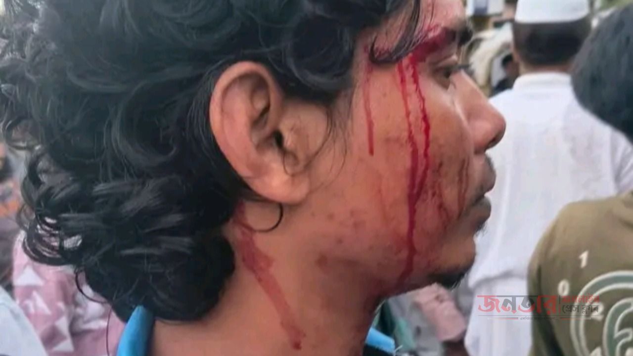 কালিগঞ্জ বিক্ষভ মিছিল'কে কেন্দ্র 