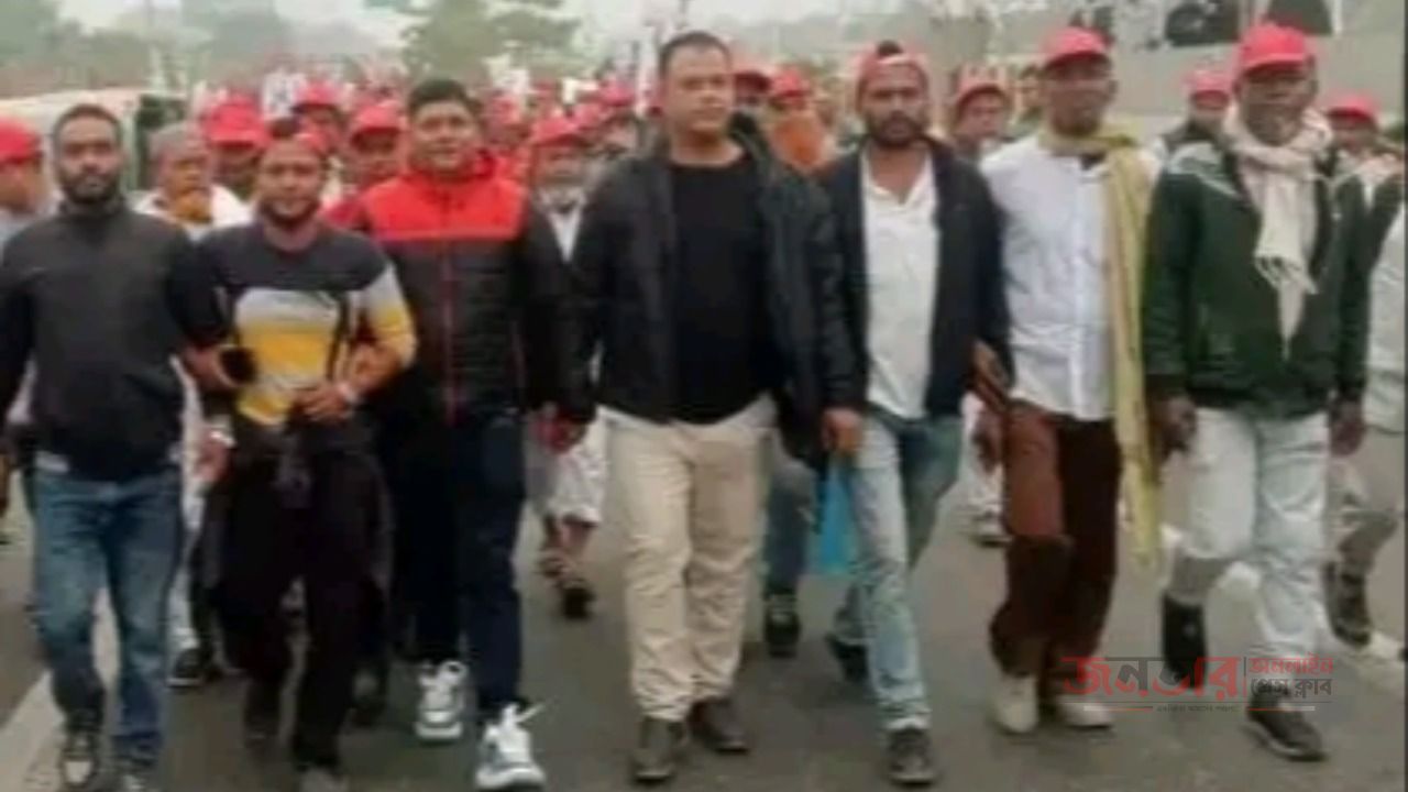 দলের দুঃসময় পাশে ছিলেন ১১নং চানপুর ইউনিয়নের মো: নজরুল ইসলাম  ঢালী