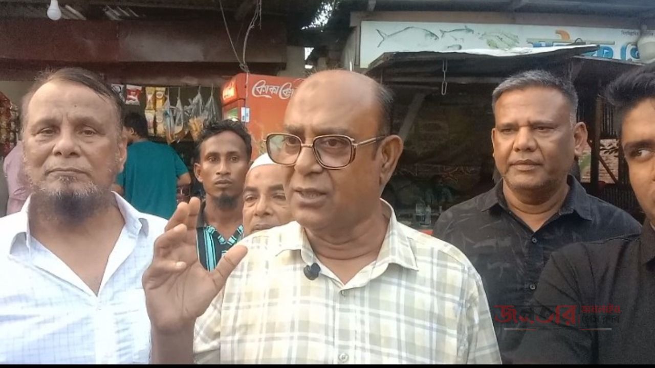 লৌহজংয়ে বিএনপির সমাবেশ শেষে মিছিল মাদক-সন্ত্রাস প্রতিরোধের আহ্বান