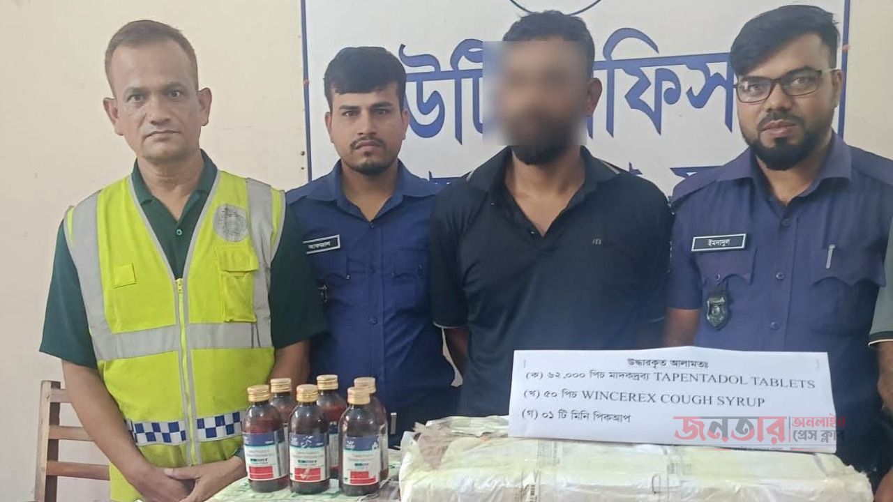 মণিরামপুর থানা পুলিশের অভিযানে