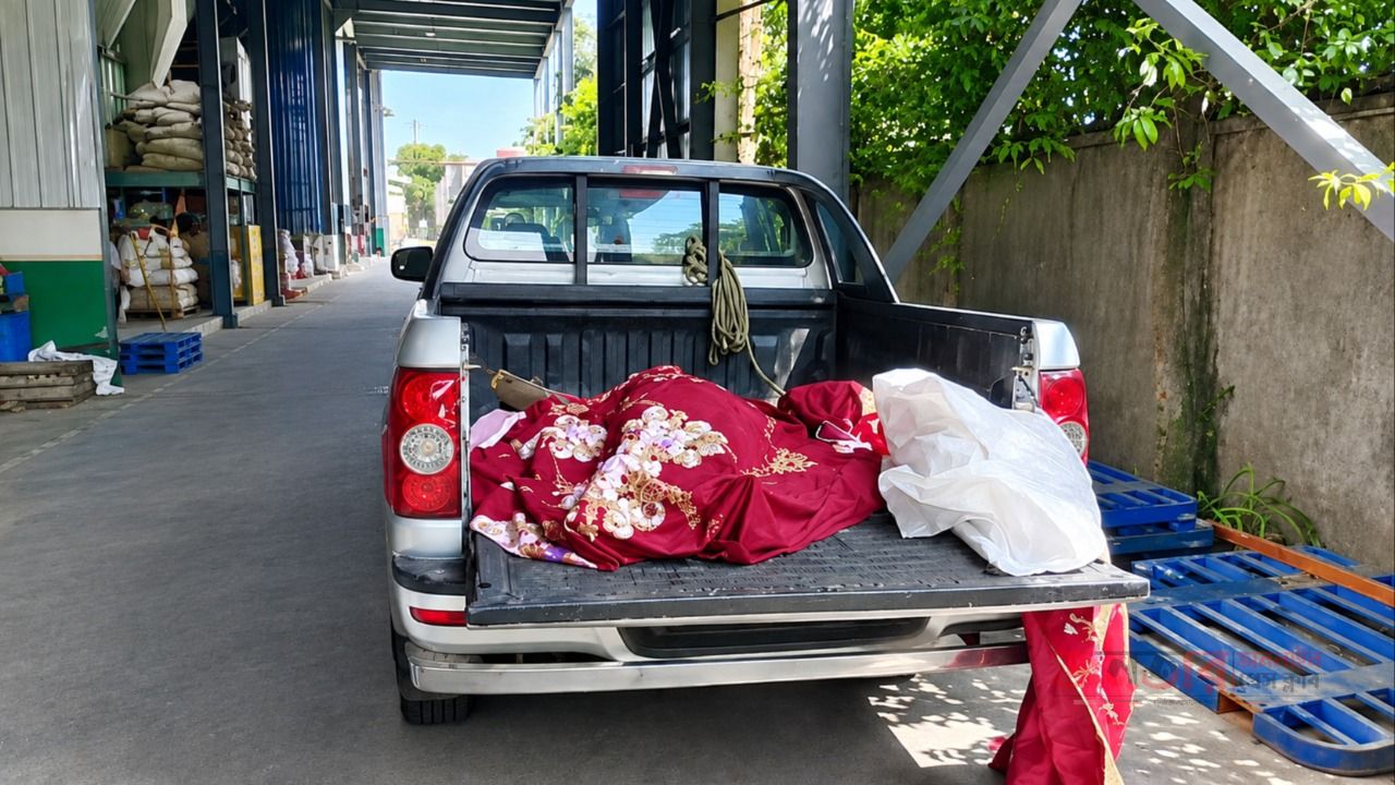 গজারিয়ায় কারখানায় শ্রমিকের রহস্যজনক মৃত্যু, লাশ সরানোর চেষ্টার অভিযোগ