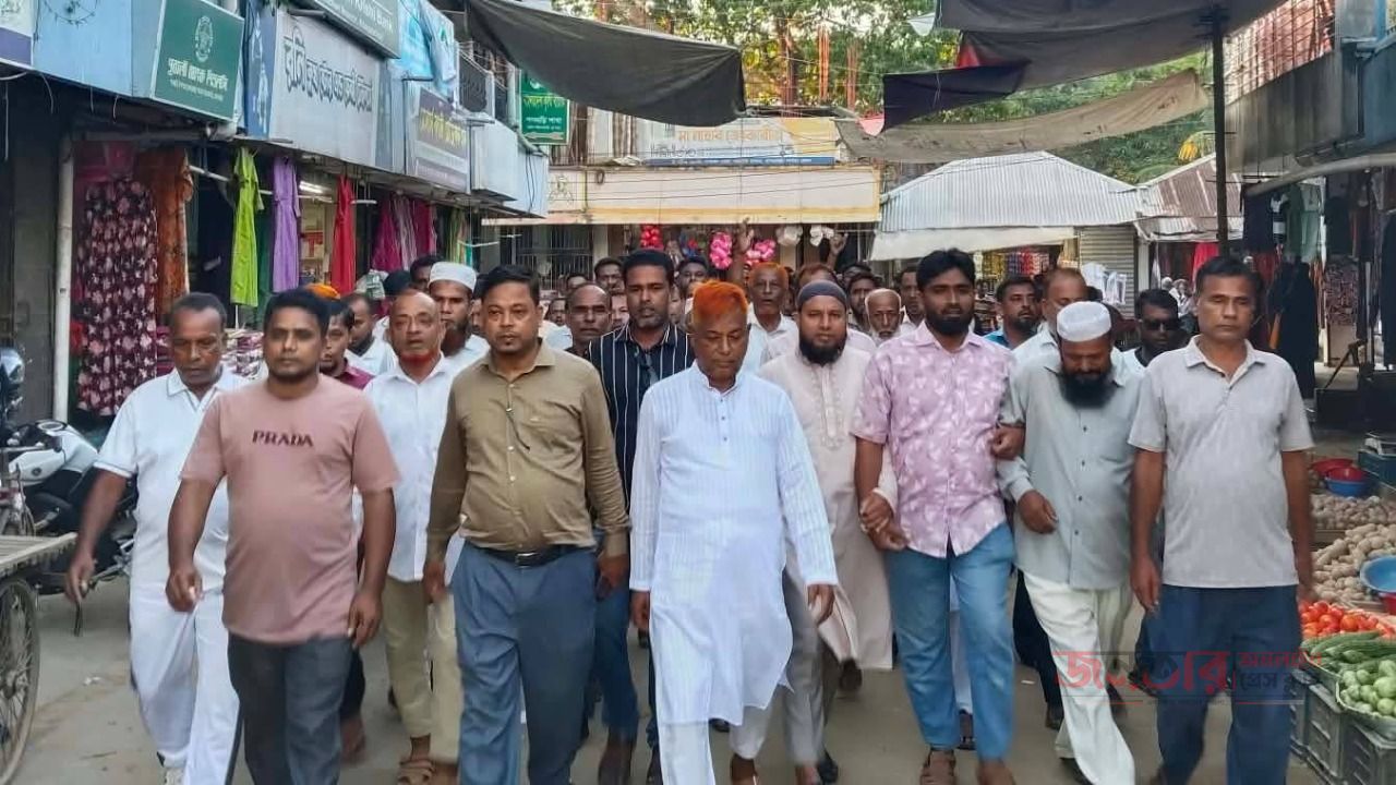 আওয়ামী লীগের নাশকতা প্রতিরোধ ও জননিরাপত্তার দাবিতে পানছড়িতে বিএনপির বিক্ষোভ মিছিল