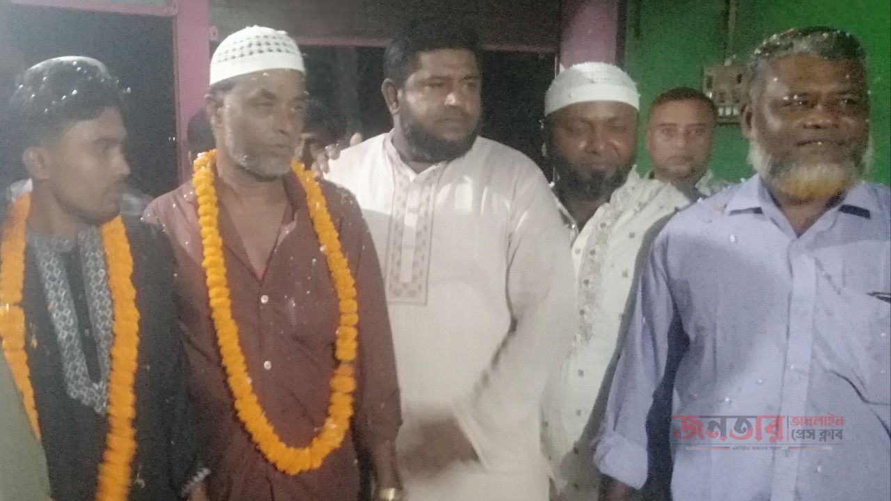 কচুয়া পৌরসভার ৪নং ওয়ার্ড শ্রমিক দলের কমিটি গঠন' 