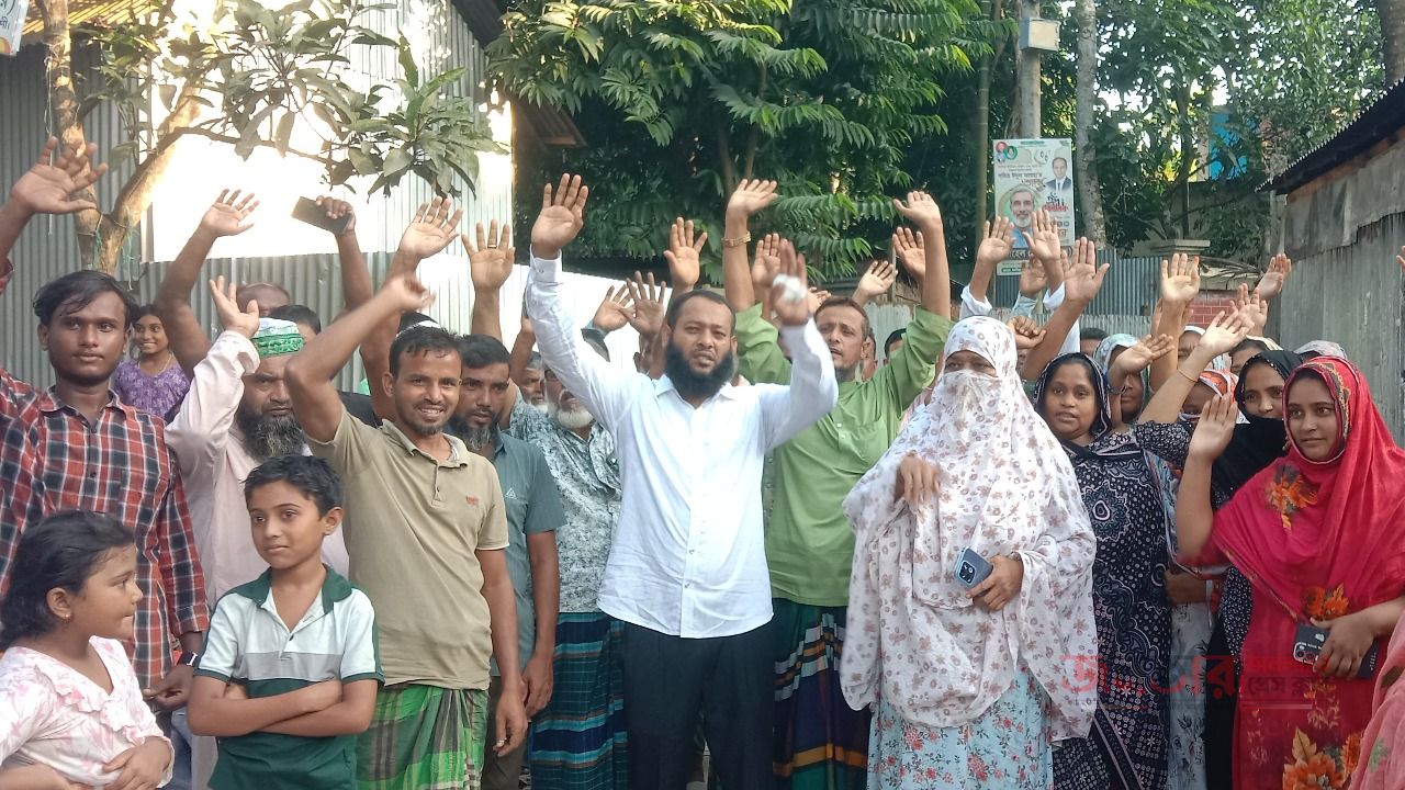  সংঘর্ষের পর পাল্টা মামলা শ্লীলতাহানির অভিযোগে মেলেনি প্রমাণ